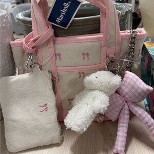 Madden Girl Pink bow tote bag